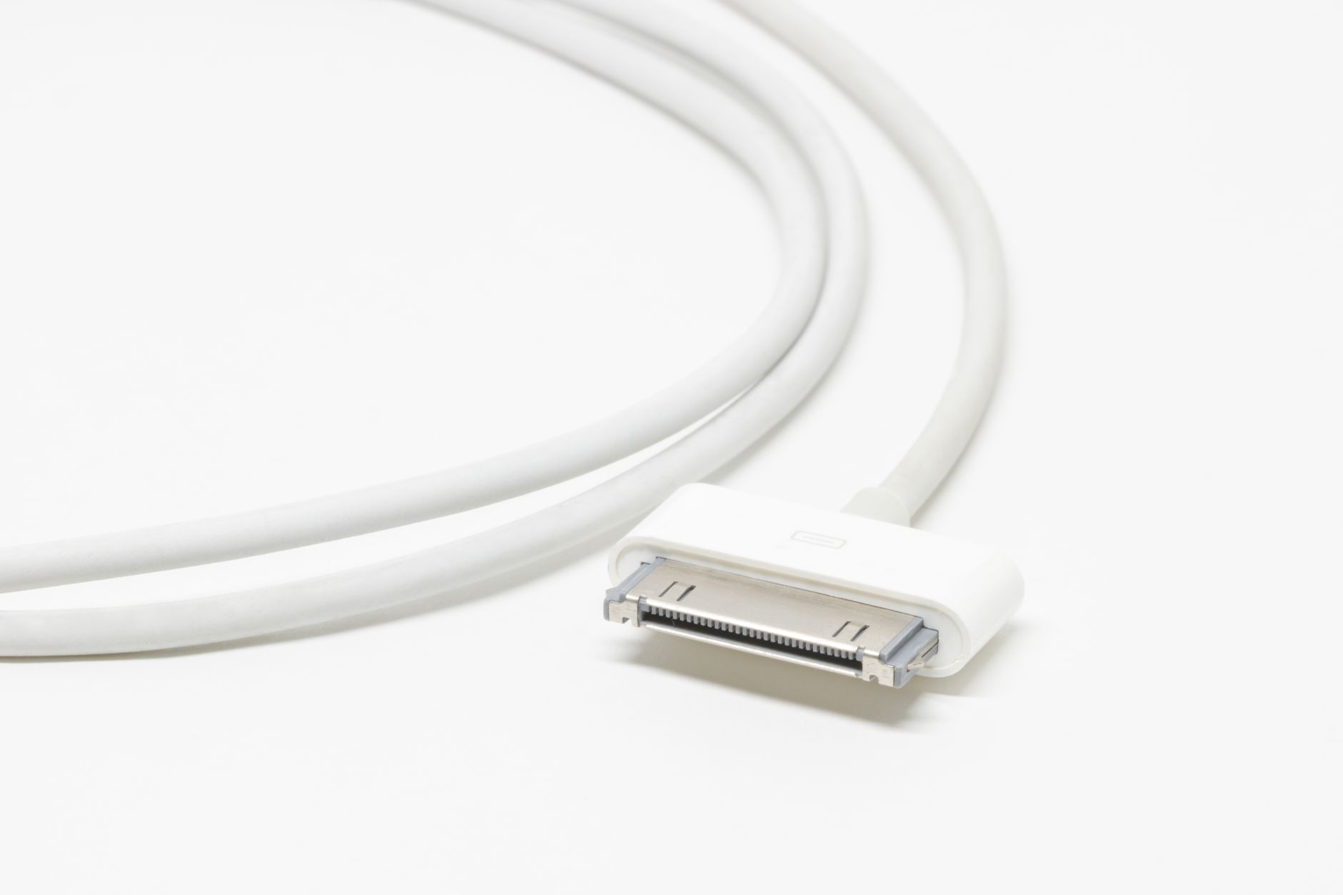 Type-C与Lightning数据线充电协议兼容性解析正文配图 1
